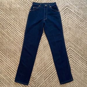 High waisted vintage Lee mom jeans